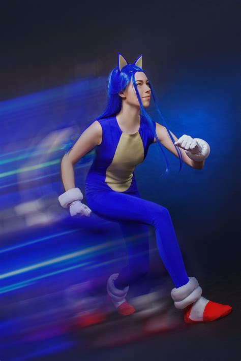 sonic cosplay|Sonic the Hedgehog Cosplay .